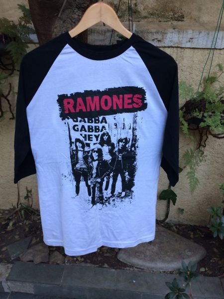 Camiseta Ramones Flame